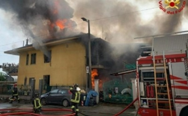 Жената, загинала при пожар в италианското градче Батипаля докато спасявала