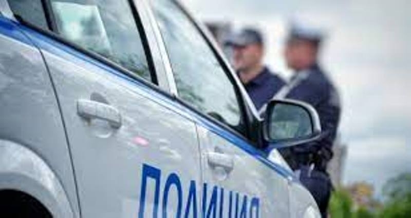 Ченгета хванаха мъж без книжка зад волана във видинско село