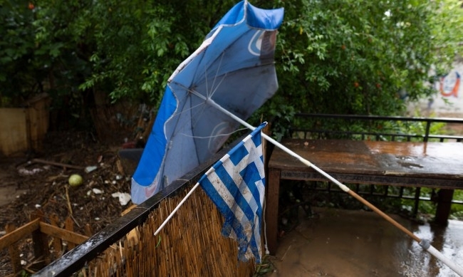 Средиземноморският циклон Даниел предизвика наводнения в Гърция Днес властите препоръчват