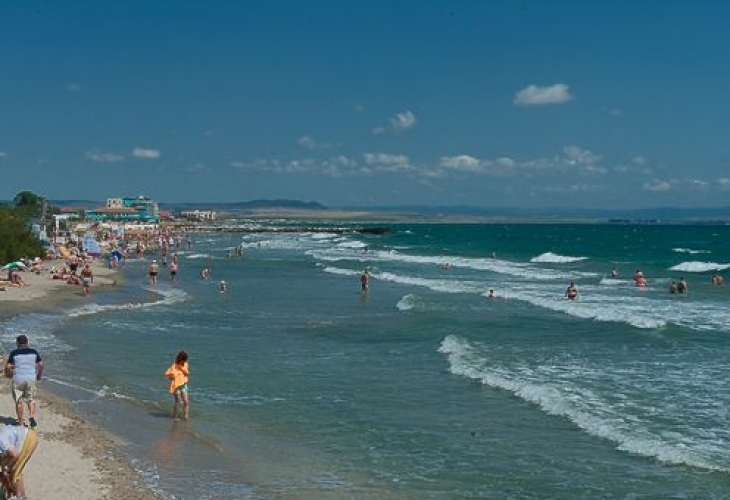 18 годишен младеж изчезна в морето край Поморие От него няма