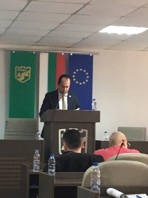 На редовното заседание на общинския съвет във Враца днес отново