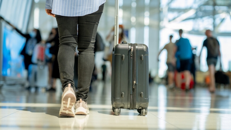 Евакуираха 6 летища във Франция заради сигнал за бомба предаде