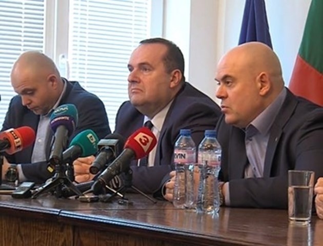 Според главния прокурор Иван Гешев има данни че задържаният бивш