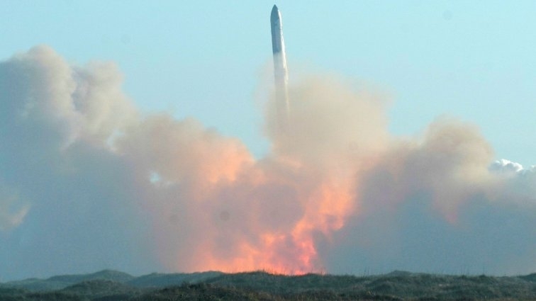 Ракета Starship на SpaceX се разпадна в космоса минути след