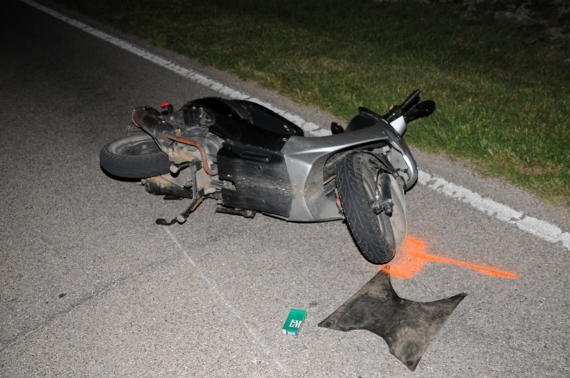 Джигит катастрофира с нерегистриран мотопед в Берковица съобщиха от полицията