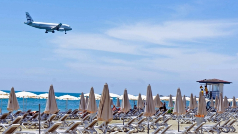 100 хотела в Кипър се включват в специалната правителствена програма