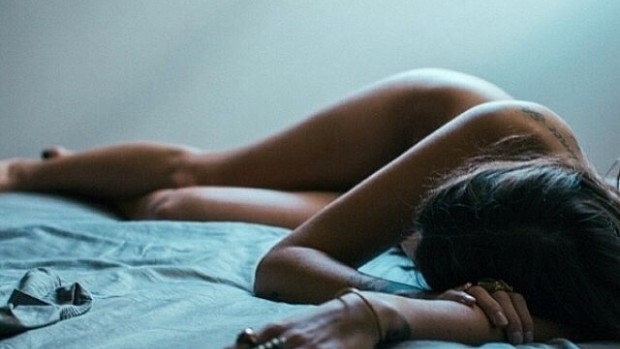 Австралийски учени разказаха защо е добре човек да спи чисто