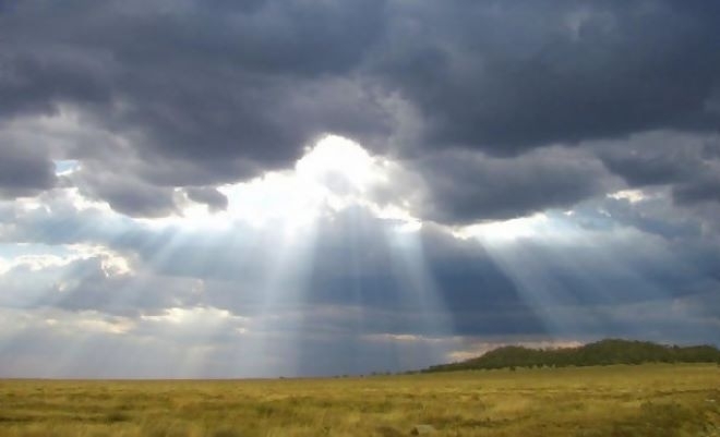 В днешния празничен ден ще е предимно слънчево Преди обяд временни