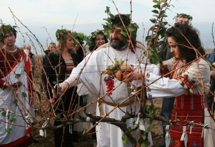 Днес Православната църква почита Свети мъченик Трифон Празникът е известен