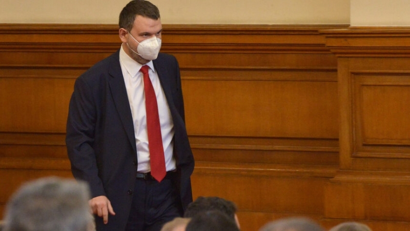 Санкционираната от САЩ по закона Магнитски фирма на депутата от