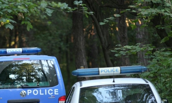 За близо денонощие глухонямо малолетно момиче е изчезнало от защитено