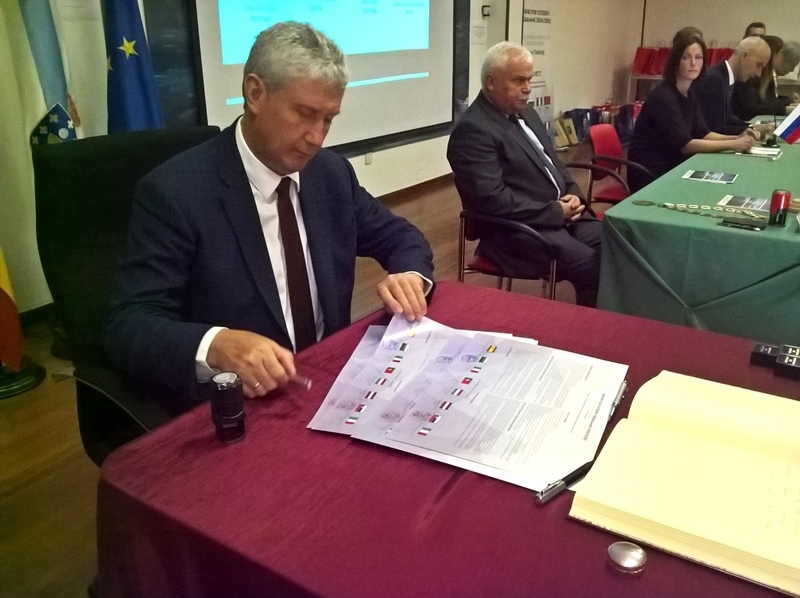 Oбщини от цяла Европа сред които и Мездра подписаха договор