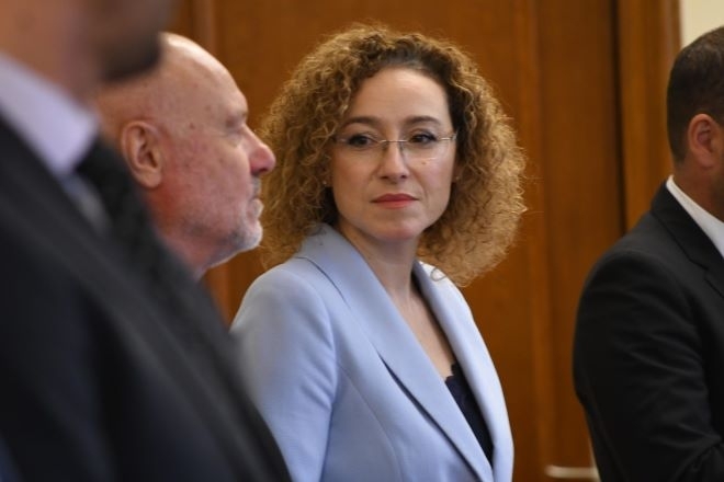 Няма да има великденски добавки Нашата политика е за трайно повишаване