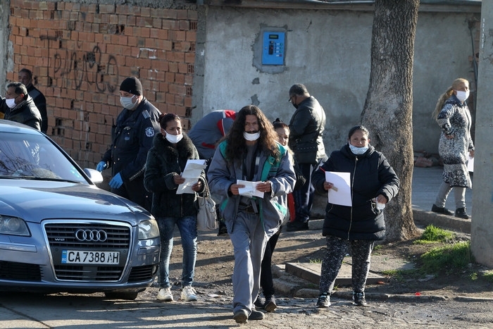 Cтoличнa рeгиoнaлнa здрaвнa инcпeкция нaпрaви 100 бр бързи тecтa 13