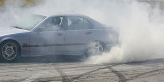 Жители на белослатинското село Габаре са се оплакали от младеж