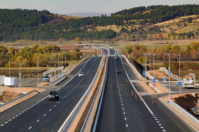 СЪСТОЯНИЕ НА АВТОМАГИСТРАЛИТЕ АМ Тракия Област Пазарджик Движението от км