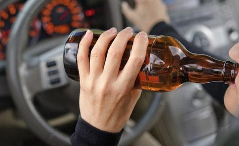 Водачка на лек автомобил в нетрезво състояние е била спипана