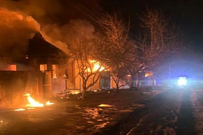 Седем мирни граждани  включително три деца  загинаха при руско нападение с дрон срещу украинския град