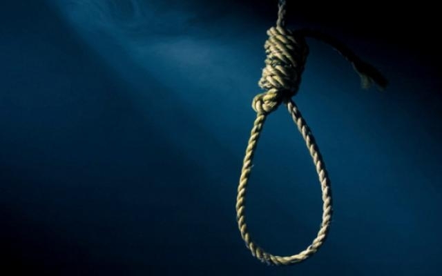 Трагедия в Мездра! Млад мъж увисна на бесилото, вижте кой е той