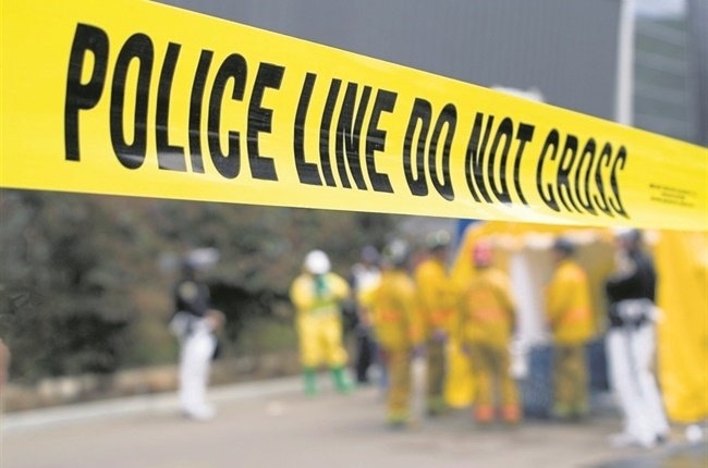 Двама мъже са били застреляни малко преди полунощ снощи с