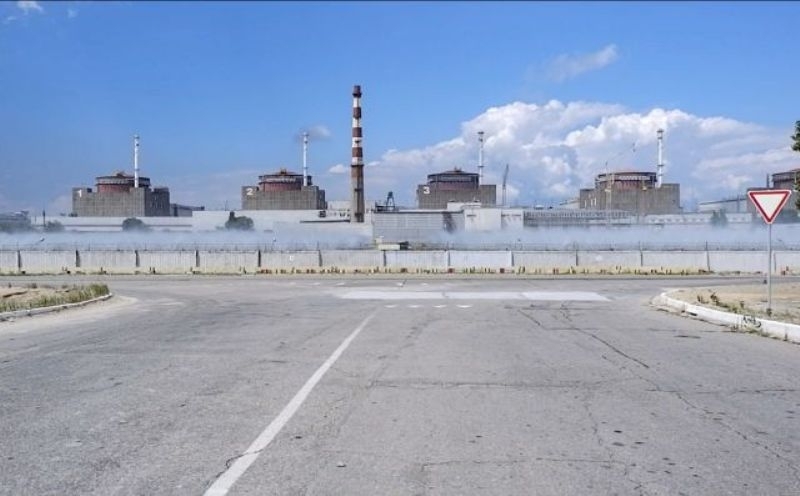 Запорожката АЕЦ отново е под прицел, става опасно