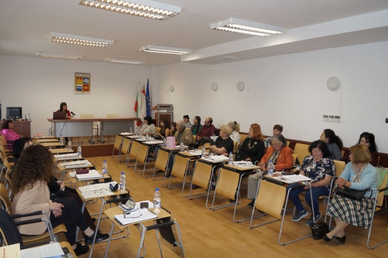 XIII Mайски краеведски четения се проведоха в Мездра