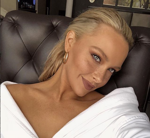 Камил Костек е една от красавиците които позират за тазгодишното