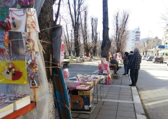 Във връзка с предстоящите мартенски празници Община Мездра съобщава че