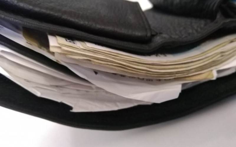 Агресивен бандит удари врачанин за да му вземе портфейла съобщиха