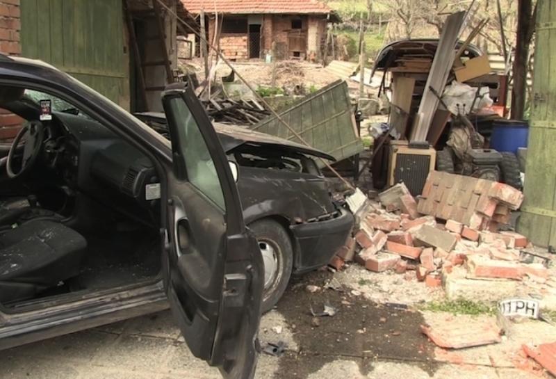 Пиян шофьор катастрофира във Видин, съобщиха от пресцентъра на полицията