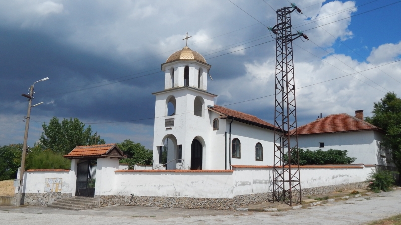 Храмов празник има днес 6 май църквата в село Долни
