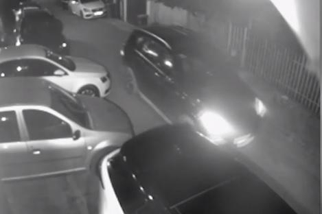 Крадци задигнаха луксозни автомобили от паркинг на хотел в столичния