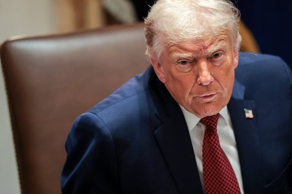 Президентът на САЩ Доналд Тръмп заяви че Украйна трябва бързо