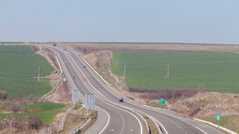 Движението по магистрала Тракия между 28 мия и 30 ия километър в