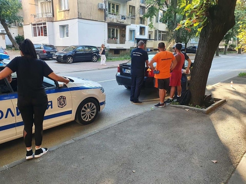 Служители на звено Инспекторат и полицията съставиха три акта на