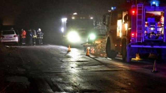 32 годишен шофьор загина след като се удари челно в тежкотоварен