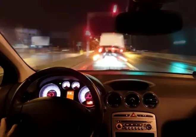 16-годишен подкара нередовна кола в Берковица и отказа тест за наркотици, отнесе актове