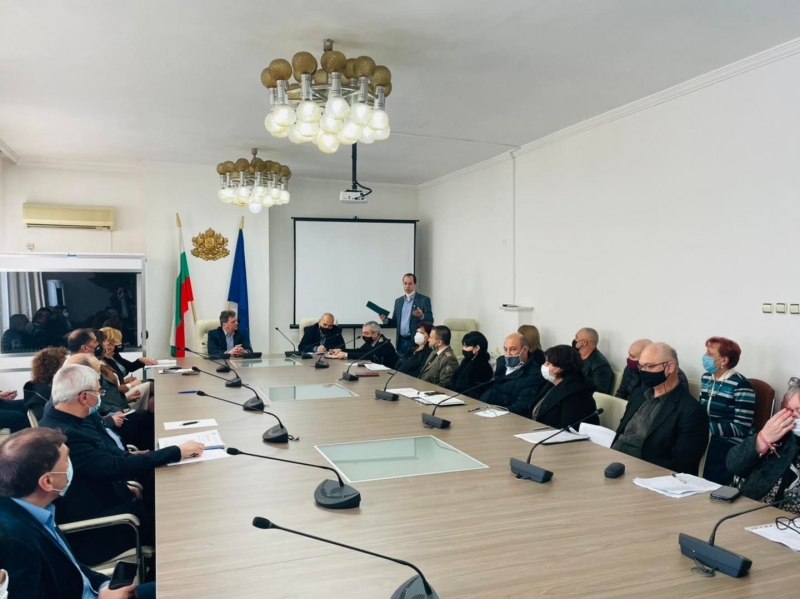 В рамките на Областния координационен щаб кметът на Враца Калин
