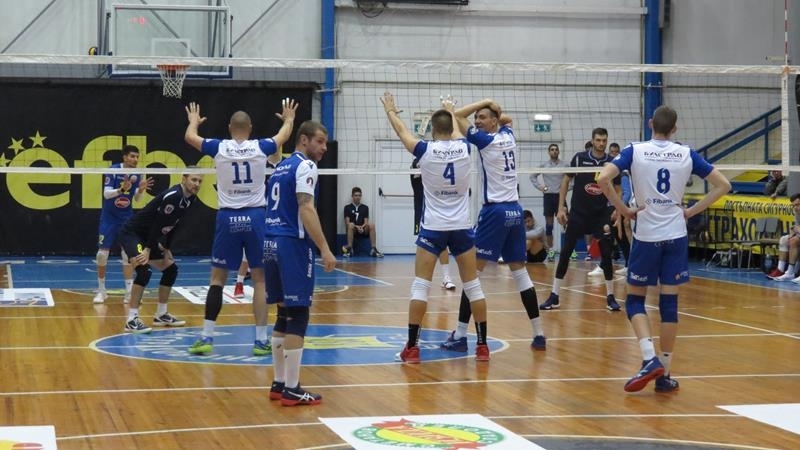 В среща от VI тия кръг на волейболната Суперлига играна пред