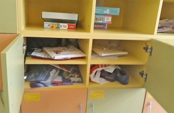 В над 600 общински училища монтират шкафчета за учебниците на