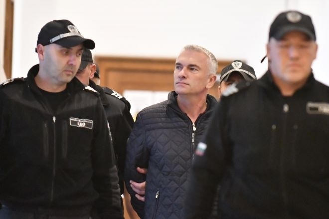 Джейхан Ибрямов остава за постоянно в ареста