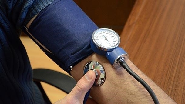 В понеделник желаещите да измерят кръвното си налягане и кръвната