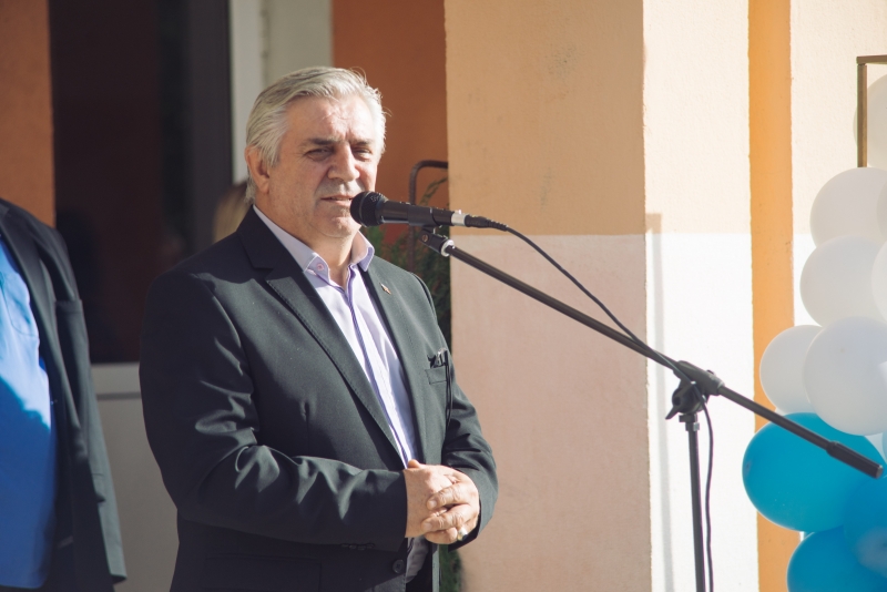 1 499 ученици разпределени в 79 паралелки от I до