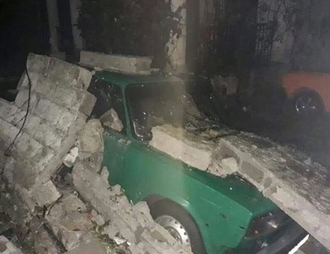 Най малко трима души са убити и 172 ранени от