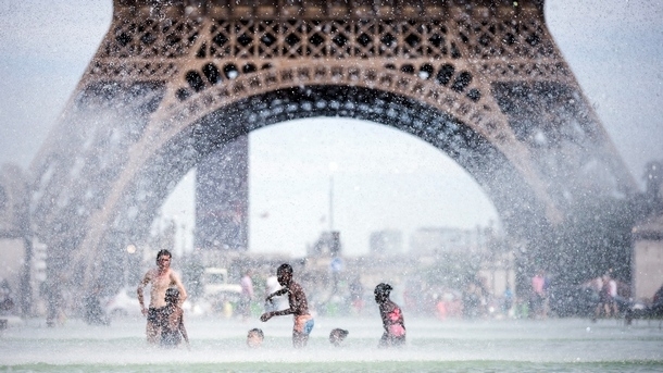 Най малко 15 000 души са починали тази година заради необичайно