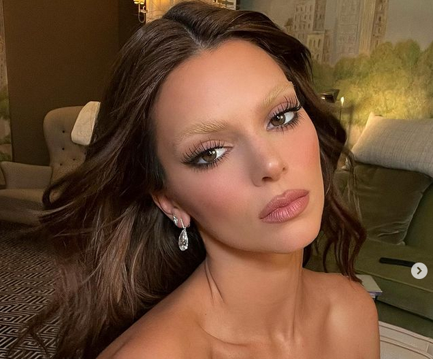 Поредна звездна екзотична почивка поредна гореща снимка по бански Не