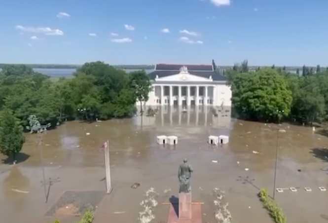 Пробивът в голям язовир в Южна Украйна ще има катастрофален