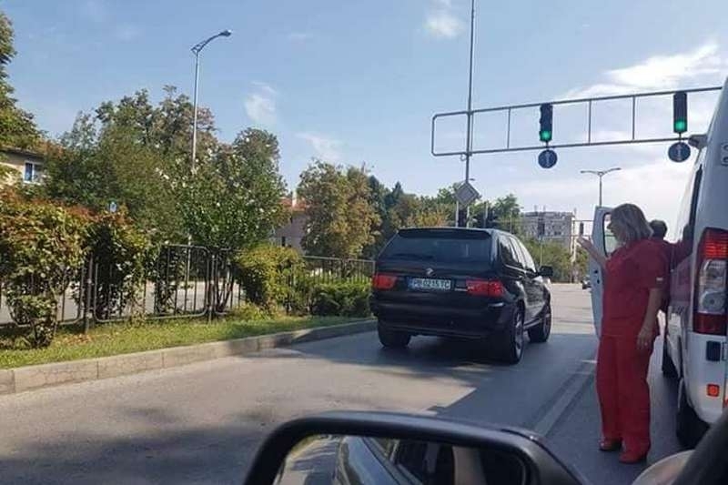 Полицията в Пловдив проверява случай при който шофьор на джип