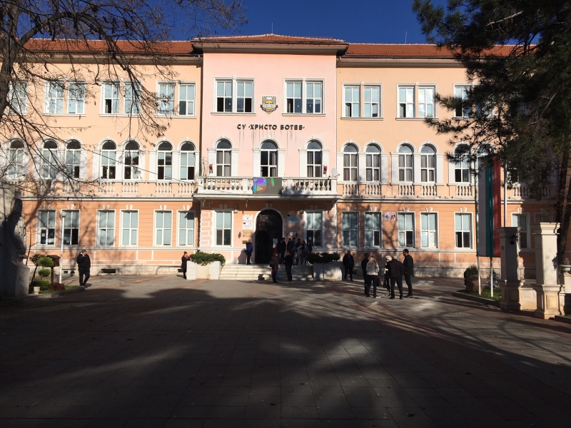 Ден на траур е обявен във врачанското училище Христо Ботев