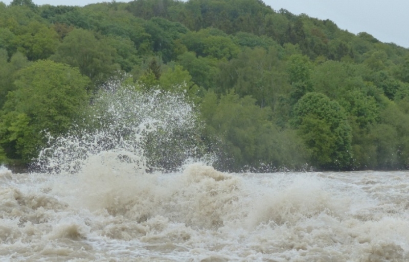 Внимание шофьори Аварийната лента в района на 134 км на